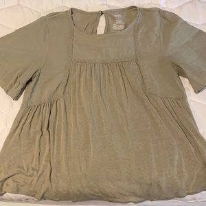 Arizona Jean Co green short sleeve top